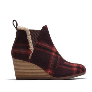 Toms Kelsey Wedge Bootie Barn Red